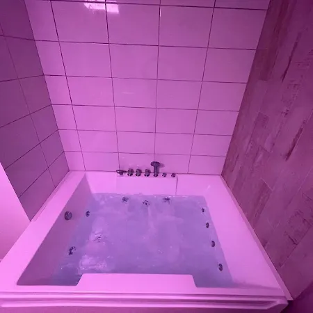 Apartment F2 & Cinema Proche Mareuil-les-Meaux