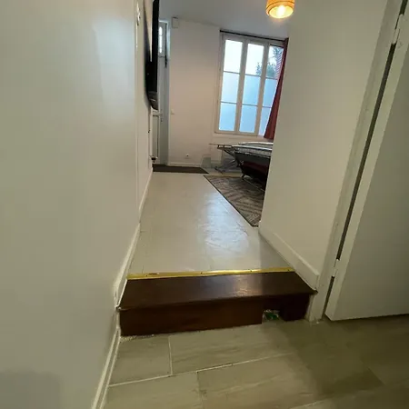 Apartment F2 & Cinema Proche *